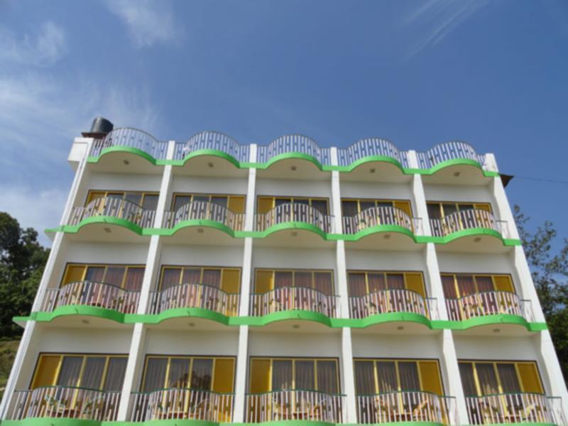 Hotel Vishaka Palace Kausani Exterior photo